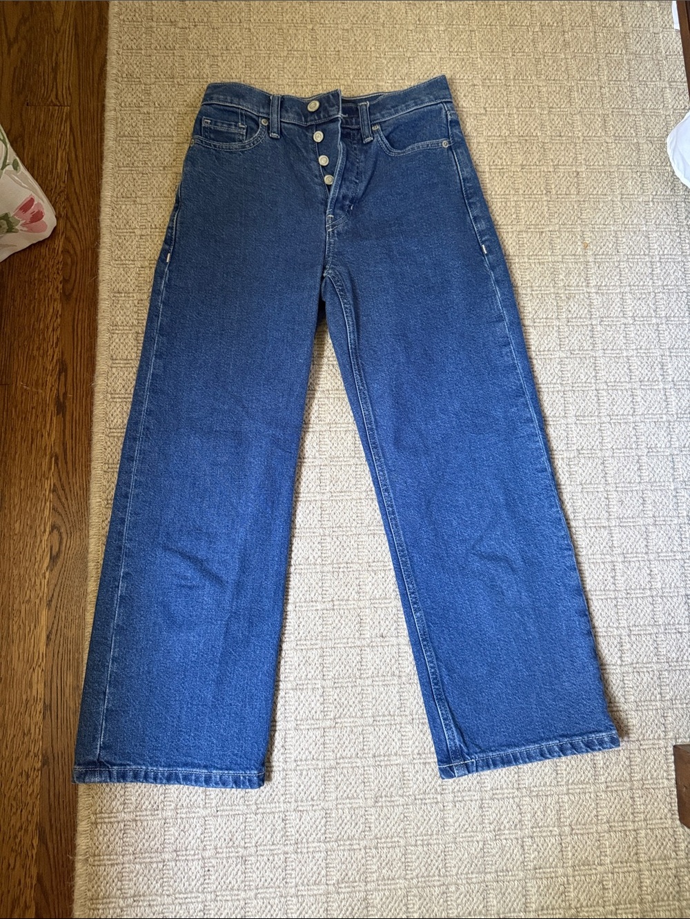 Cropped wide leg jeans